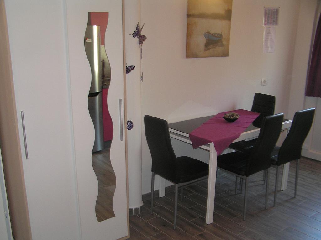 Apartment Odak Brodarica  Exteriör bild